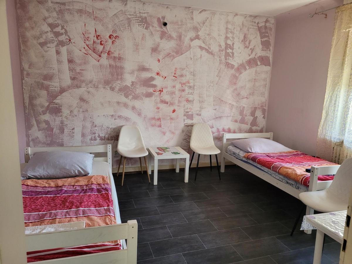 Mehrere Privatzimmer Lang Und Kurzfristig Zu Mieten Saarbruecken Luaran gambar